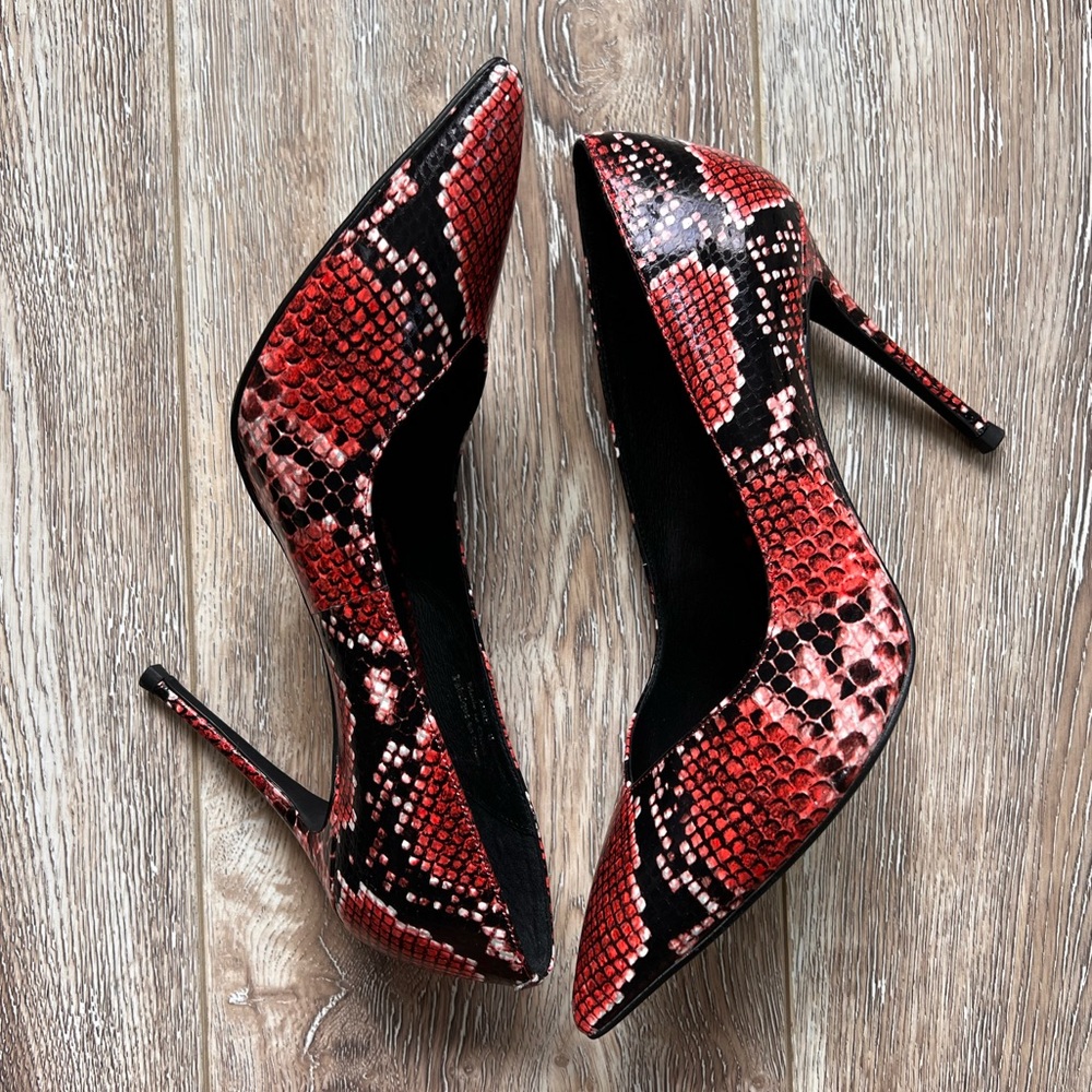 BRAND NEW Jeffrey Campbell Pumps Size 8
